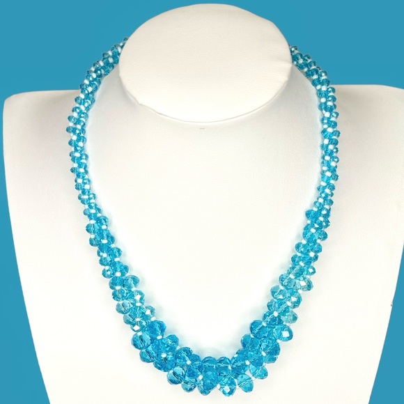 Stunning Blue & White Beaded Statement Necklace - Picture 9 of 15